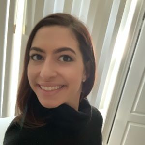 Meet your Posher, Ana sofia